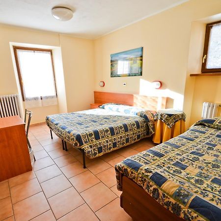 Hotel Miramonti Claviere Exterior photo