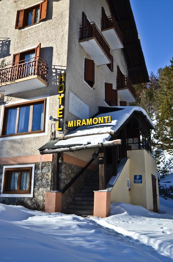 Hotel Miramonti Claviere Exterior photo