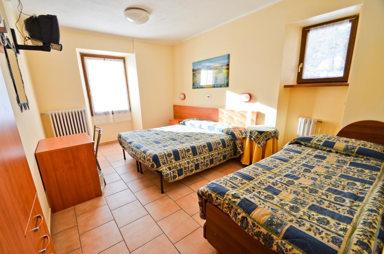 Hotel Miramonti Claviere Exterior photo